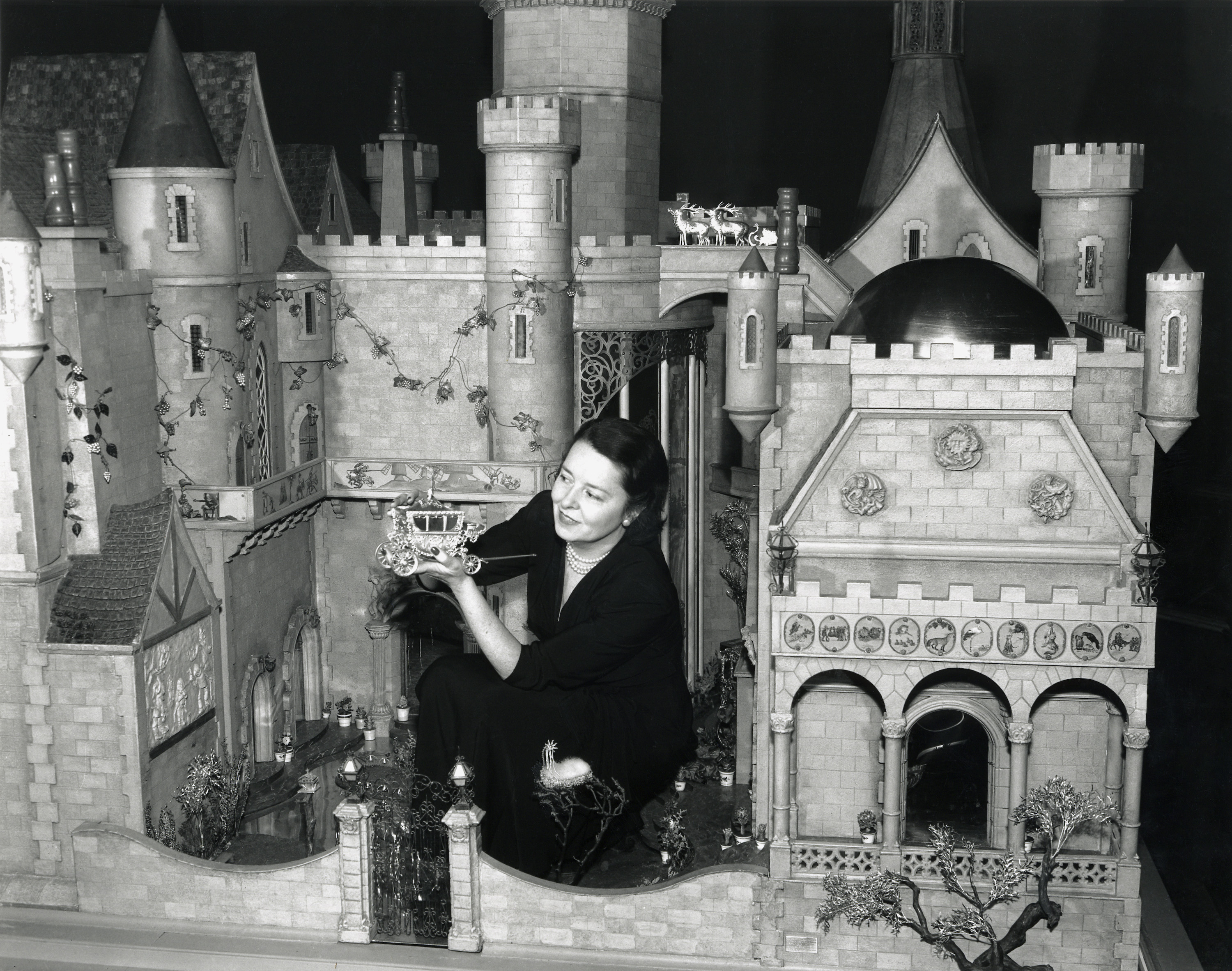 Image of Colleen with her castle